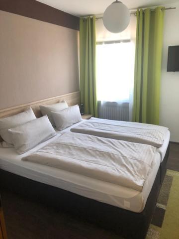Hotel Am Bruennchen Oberbaar Exteriér fotografie