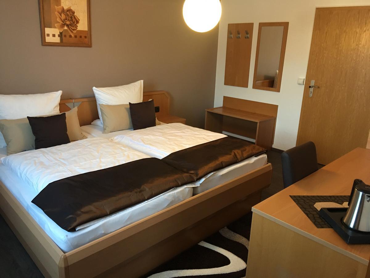 Hotel Am Bruennchen Oberbaar Exteriér fotografie